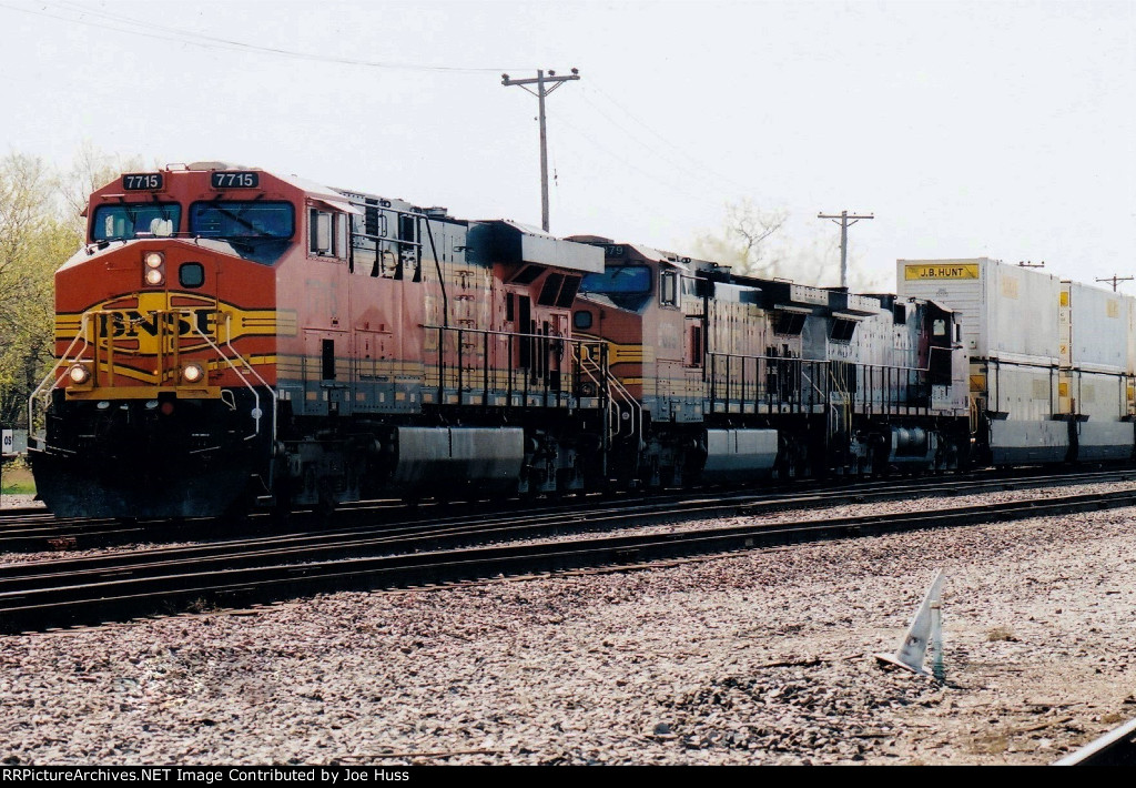 BNSF 7715 West